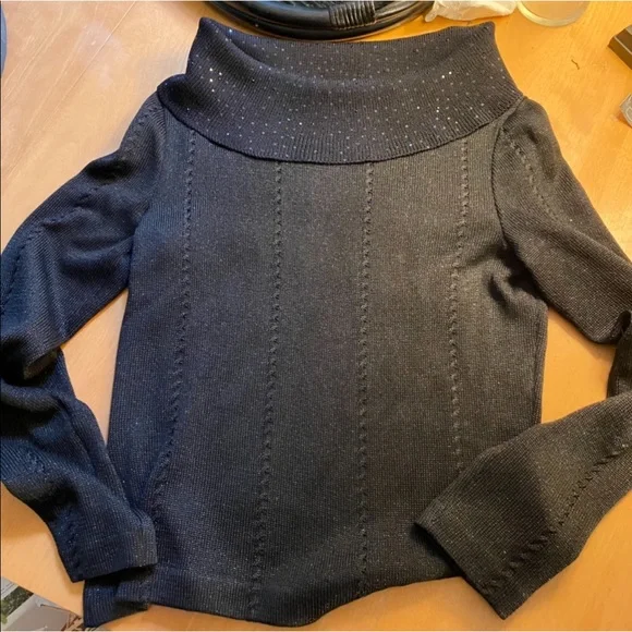 St. John Designer Black Cowl Neck Sweater - Picture 5 of 6